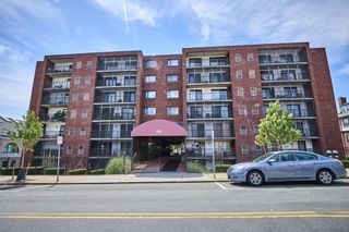 100 High St 204, Medford, MA 02155