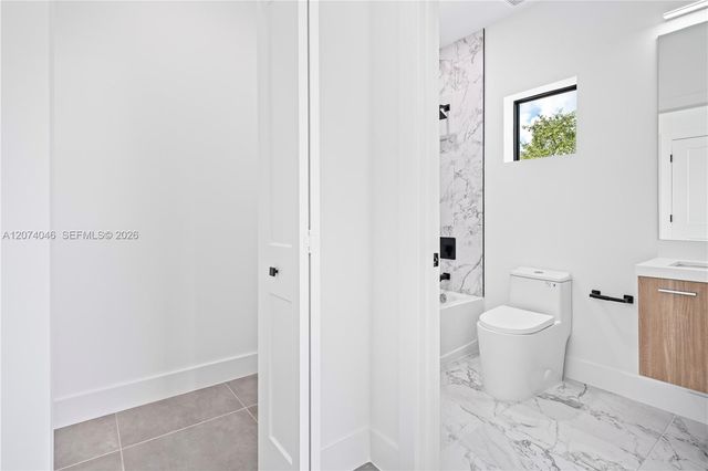 1780 NW 5th Street, Miami, FL 33136