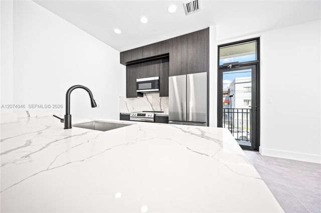 1780 NW 5th Street, Miami, FL 33136
