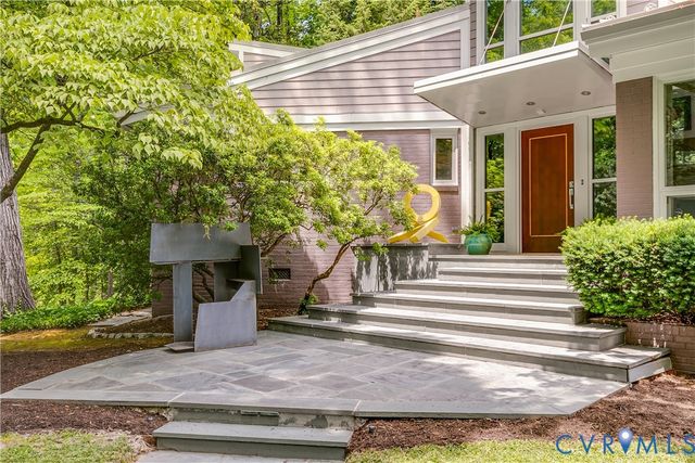 220 Ampthill Rd, Richmond, VA 23226
