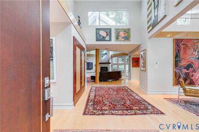 220 Ampthill Rd, Richmond, VA 23226