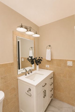 1414 Montauk Court, Bartlett, IL 60103