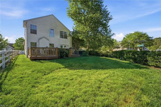 2572 Seven Kings RD, Virginia Beach, VA 23456