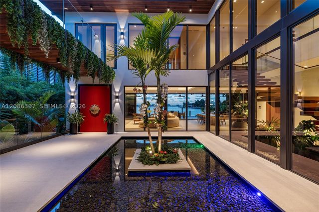 857 N Shore Dr, Miami Beach, FL 33141