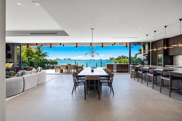857 N Shore Dr, Miami Beach, FL 33141
