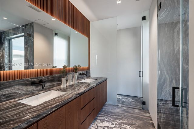857 N Shore Dr, Miami Beach, FL 33141