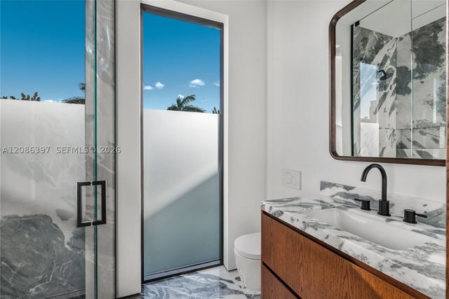 857 N Shore Dr, Miami Beach, FL 33141