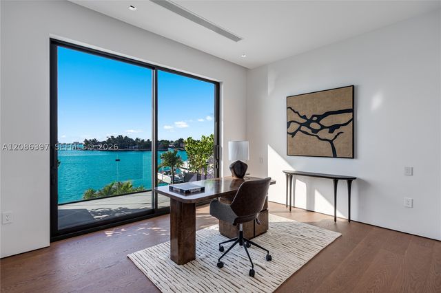857 N Shore Dr, Miami Beach, FL 33141