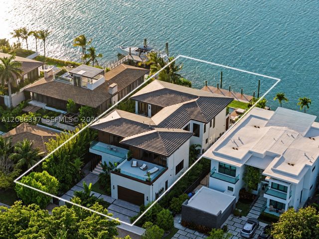 857 N Shore Dr, Miami Beach, FL 33141