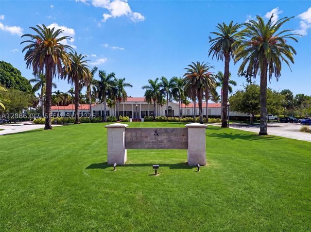857 N Shore Dr, Miami Beach, FL 33141