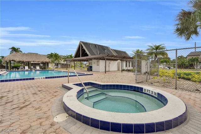 12939 Cherrydale CT, Fort Myers, FL 33919