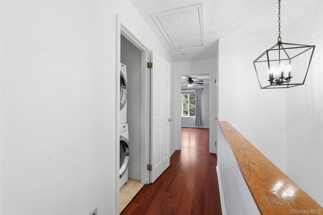 17 Knoll View, Ossining, NY 10562