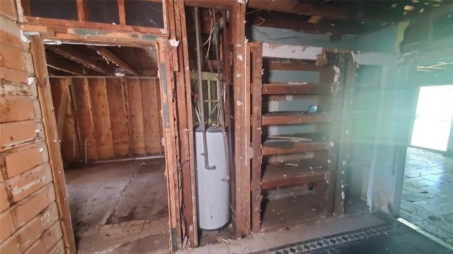 4821 Burma Road, Houston, TX 77033