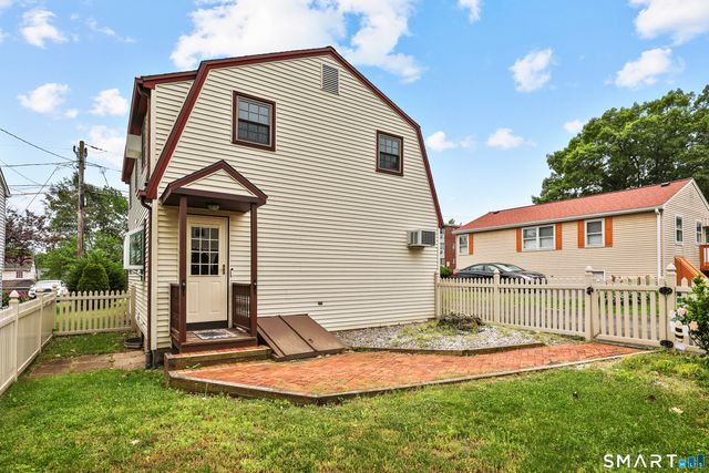 30 Hawthorne Street, Bristol, CT 06010