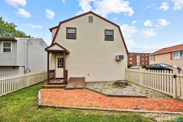 30 Hawthorne Street, Bristol, CT 06010