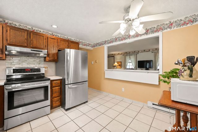 30 Hawthorne Street, Bristol, CT 06010