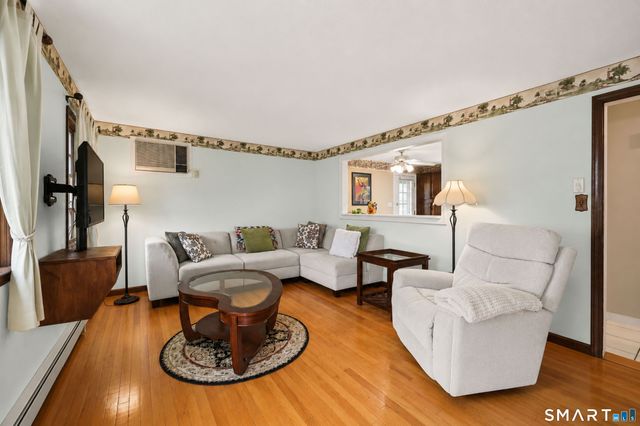30 Hawthorne Street, Bristol, CT 06010