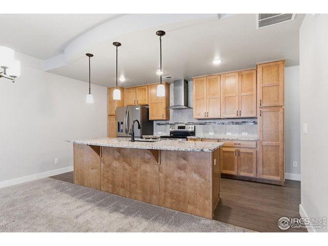 4780 Hahns Peak Dr 103, Loveland, CO 80538