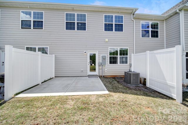 8042 Scarlet Maple Lane, Fort Mill, SC 29708