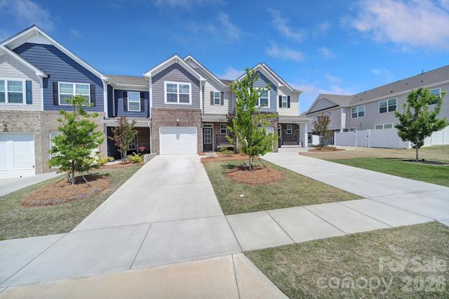 8042 Scarlet Maple Lane, Fort Mill, SC 29708