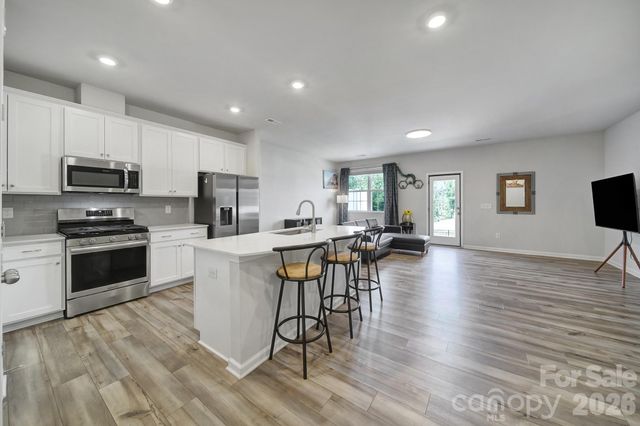 8042 Scarlet Maple Lane, Fort Mill, SC 29708