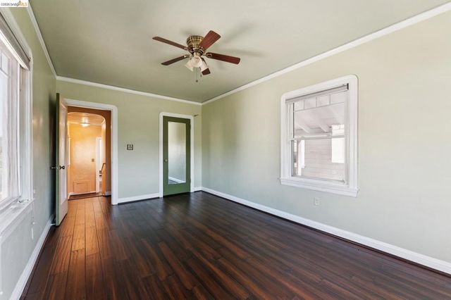 978 43Rd St, Oakland, CA 94608