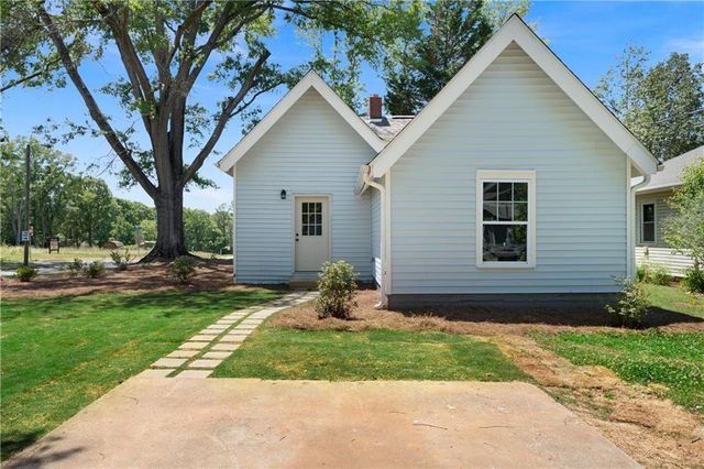 7 Litchfield Street, Cartersville, GA 30120