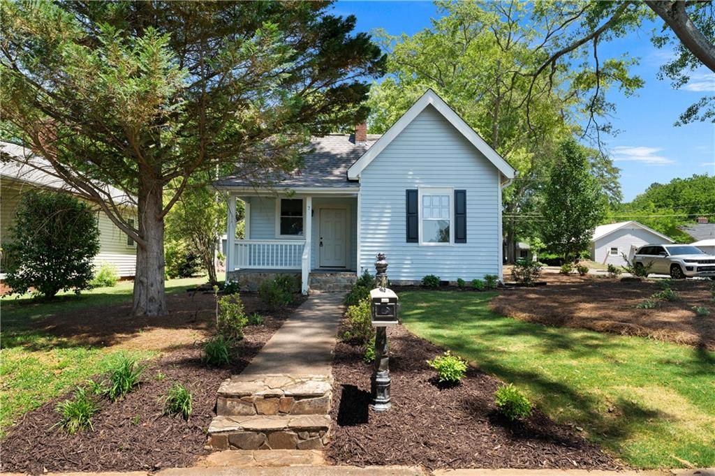 7 Litchfield Street, Cartersville, GA 30120