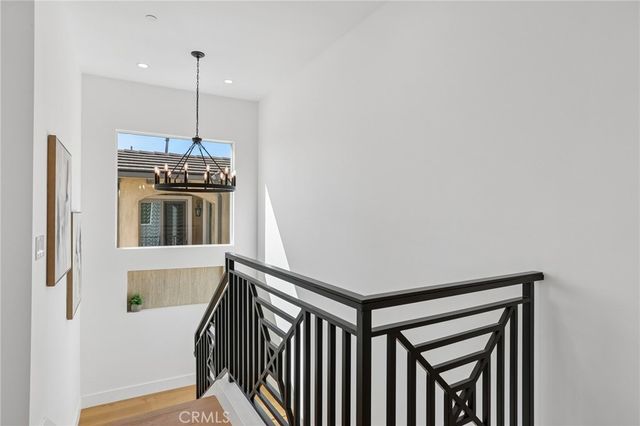 2019 Huntington Lane B, Redondo Beach, CA 90278