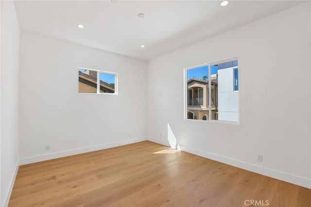 2019 Huntington Lane B, Redondo Beach, CA 90278