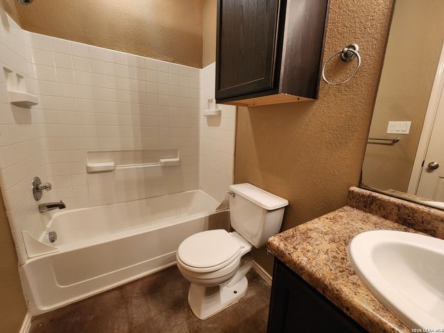 228 Anne Louise Dr # A, New Braunfels, TX 78130