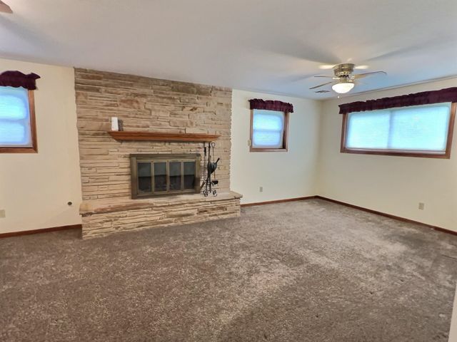 1150 N Wood Ave, Wichita, KS 67212