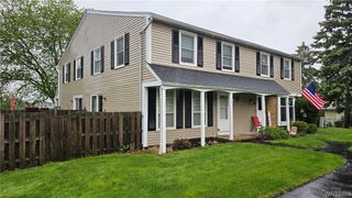 61 Springwood Drive, Webster, NY 14580