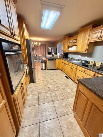 575 N Sutton Lane, Mayfield, KY 42066