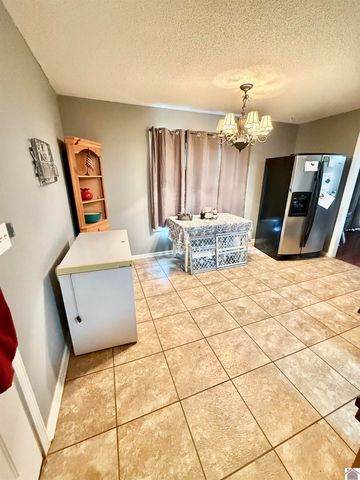 575 N Sutton Lane, Mayfield, KY 42066