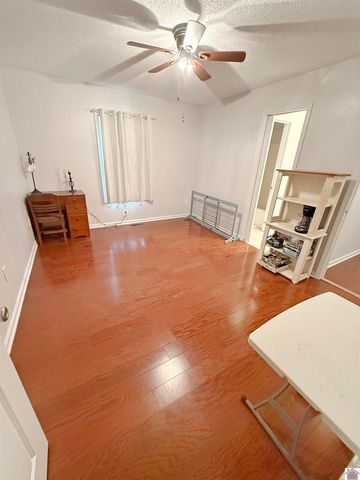 575 N Sutton Lane, Mayfield, KY 42066