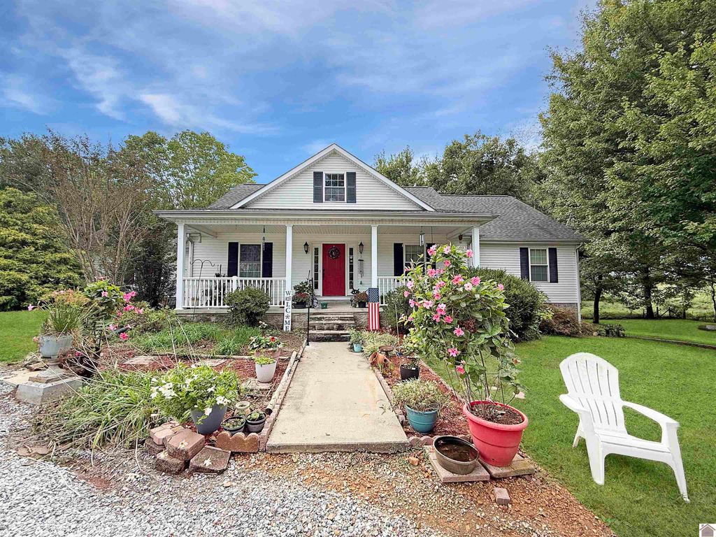 575 N Sutton Lane, Mayfield, KY 42066