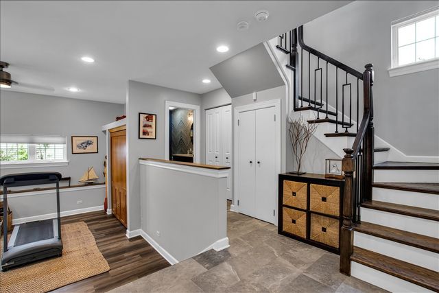 4922 S Cornell Avenue, Chicago, IL 60615