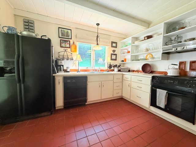 789 Hammond Hill Road, West Windsor, VT 05089