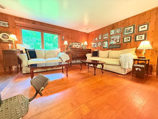 789 Hammond Hill Road, West Windsor, VT 05089
