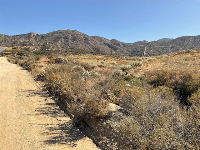 23777 Wildomar Trail, Wildomar, CA 92595