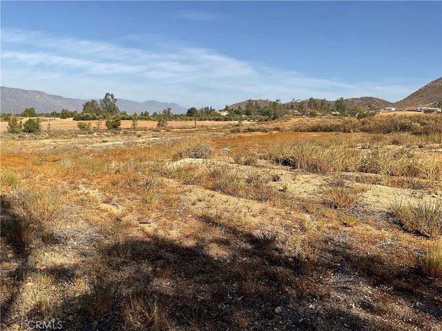 23777 Wildomar Trail, Wildomar, CA 92595
