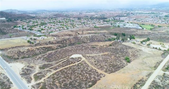 23777 Wildomar Trail, Wildomar, CA 92595