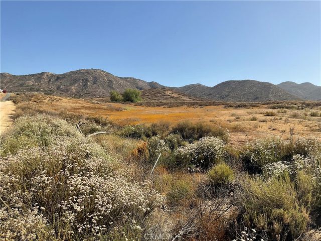 23777 Wildomar Trail, Wildomar, CA 92595