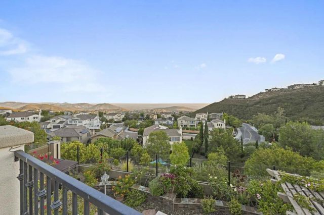 743 Costa Del Sur, San Marcos, CA 92078