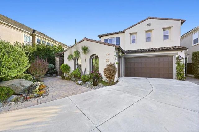 743 Costa Del Sur, San Marcos, CA 92078