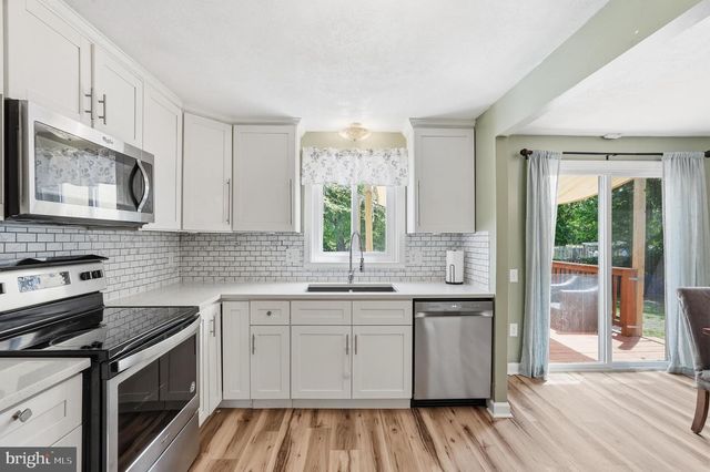 4600 TAYLOR CT, Waldorf, MD 20602