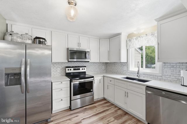 4600 TAYLOR CT, Waldorf, MD 20602