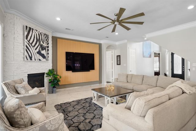 25307 Piney Bend Court, Spring, TX 77389