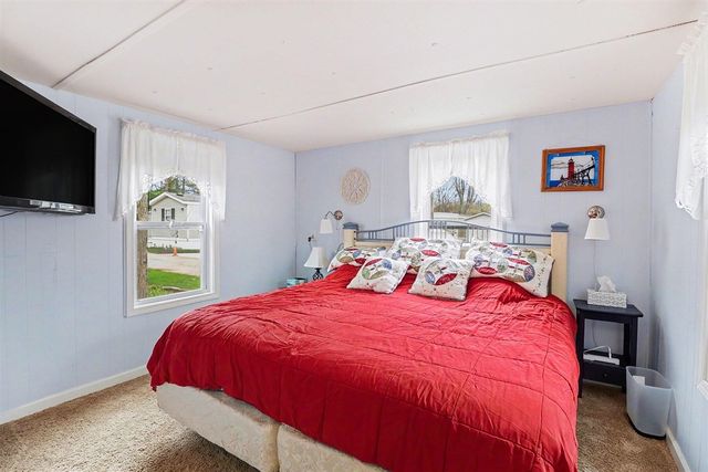 2759 Basin Street, Ludington, MI 49431